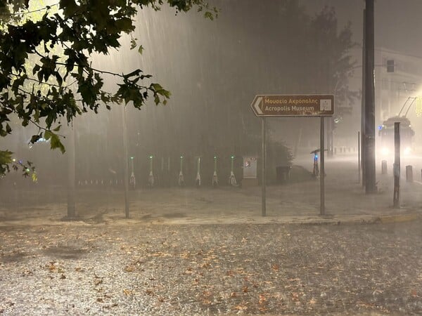 Κακοκαιρία Adel: Γιατί πλημμύρισε με 40 χιλιοστά βροχής η Αττική; - Η εξήγηση Κολυδά 