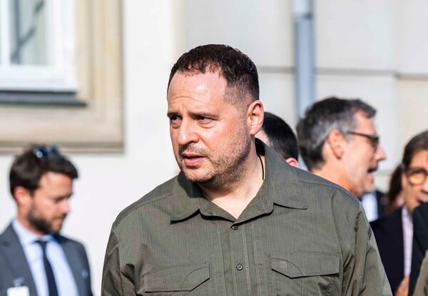 ΑΝΤΡΙΙ ΓΕΡΜΑΚ ΒΟΛΟΝΤΙΜΙΡ ΖΕΛΕΝΣΚΙ