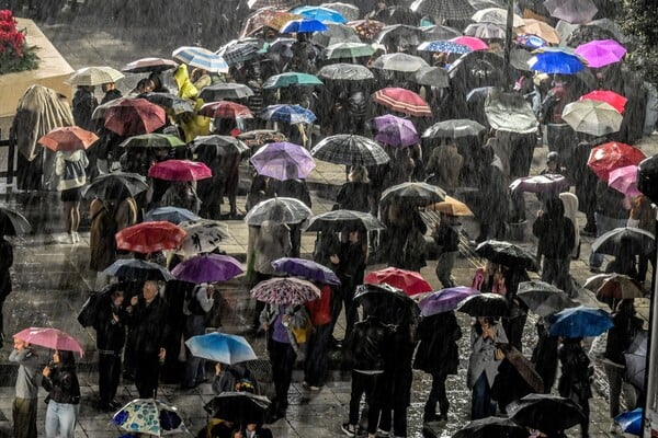 ΚΑΙΡΟΣ ΒΡΟΧΕΣ ΤΣΑΤΡΑΦΥΛΛΙΑΣ