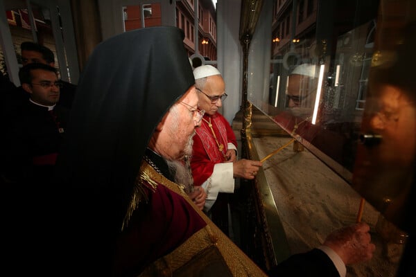 Οι συναντήσεις Πάπα–Βαρθολομαίου και το μήνυμά της για τον χριστιανικό κόσμο