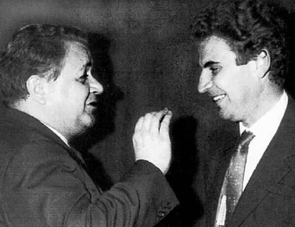 ΜΑΝΟΣ ΧΑΤΖΙΔΑΚΙΣ ΜΙΚΗΣ ΘΕΟΔΩΡΑΚΗΣ