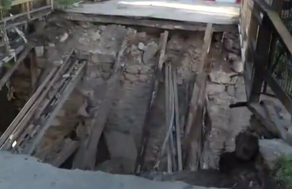 ΤΑΥΡΟΣ ΓΕΦΥΡΑ ΠΕΤΡΟΥ ΡΑΛΛΗ