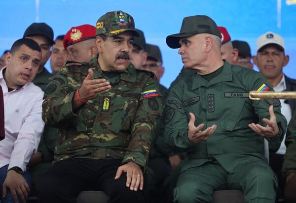 ΒΕΝΕΖΟΥΕΛΑ ΜΑΔΟΥΡΟ