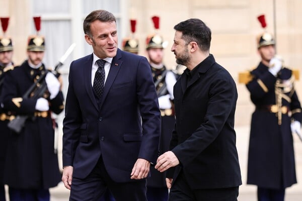 Ζελένσκι μετά τη συνάντηση με Μακρόν για την Ουκρανία: «Πολλά εξαρτώνται τώρα από τη δράση του κάθε ηγέτη»