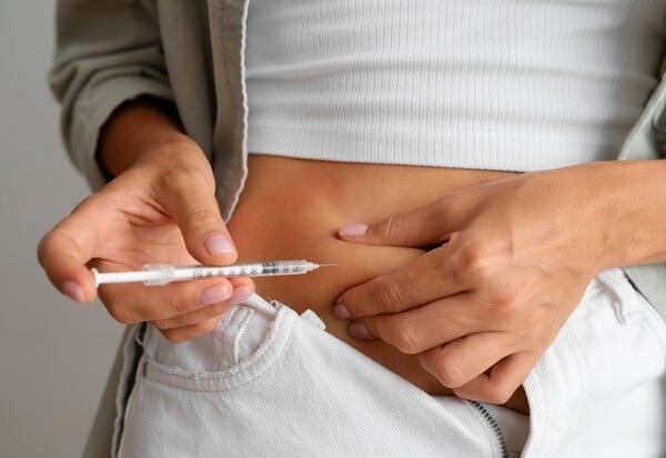 GLP-1 ΠΑΧΥΣΑΡΚΙΑ ΦΑΡΜΑΚΑ