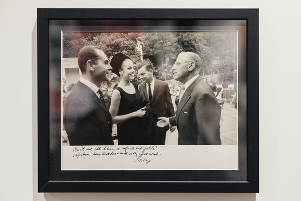 10 + 1 σπάνια αντικείμενα και έργα τέχνης από την έκθεση «Εγώ, ο Ανδρέας Βουτσινάς» 