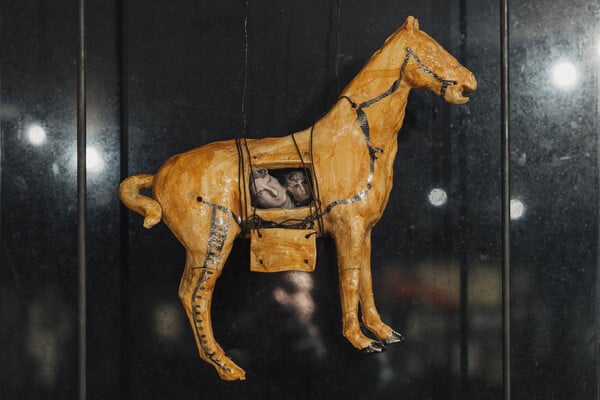 10 + 1 σπάνια αντικείμενα και έργα τέχνης από την έκθεση «Εγώ, ο Ανδρέας Βουτσινάς» 