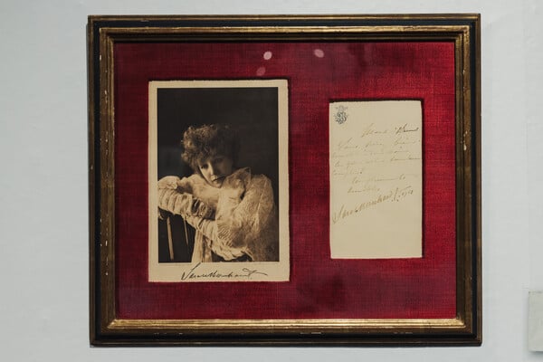 10 + 1 σπάνια αντικείμενα και έργα τέχνης από την έκθεση «Εγώ, ο Ανδρέας Βουτσινάς» 