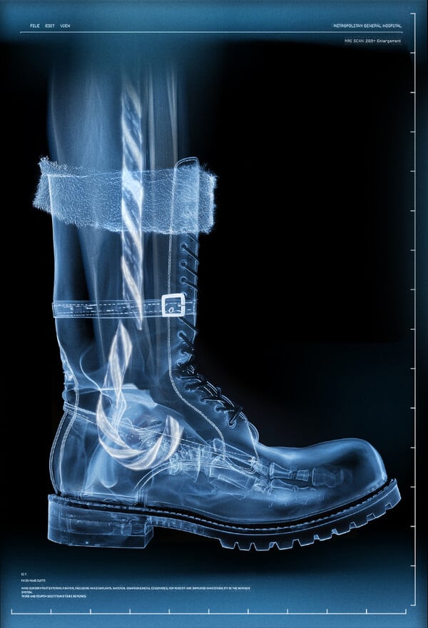 Τραυματίας ο Αϊ-Βασίλης! Σε κίνδυνο τα Χριστούγεννα;