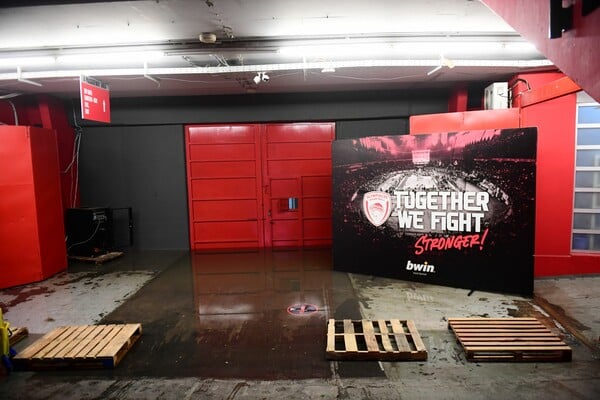 Ολυμπιακός - Φενέρμπαχτσε στο ΣΕΦ εν μέσω κακοκαιρίας