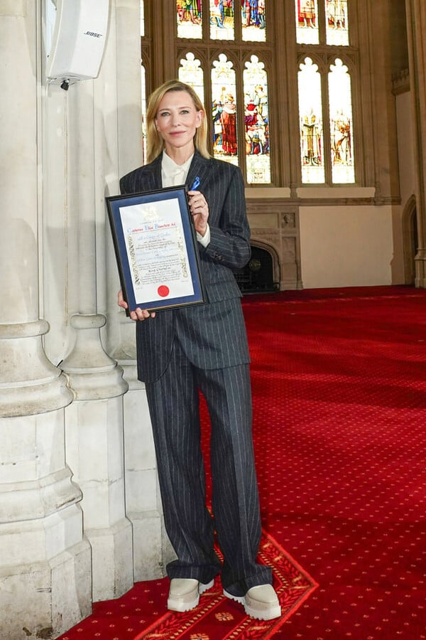 *Αγαπώντας τα αγρίμια της ζωής σου/από τον Πάνο Μιχαήλ