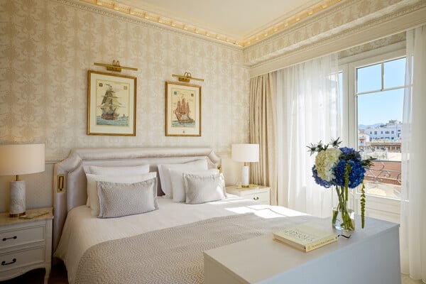 Μια νέα Deluxe εποχή ξεκινά στο Mediterranean Palace