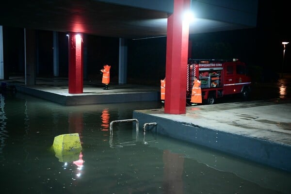 Ολυμπιακός - Φενέρμπαχτσε στο ΣΕΦ εν μέσω κακοκαιρίας