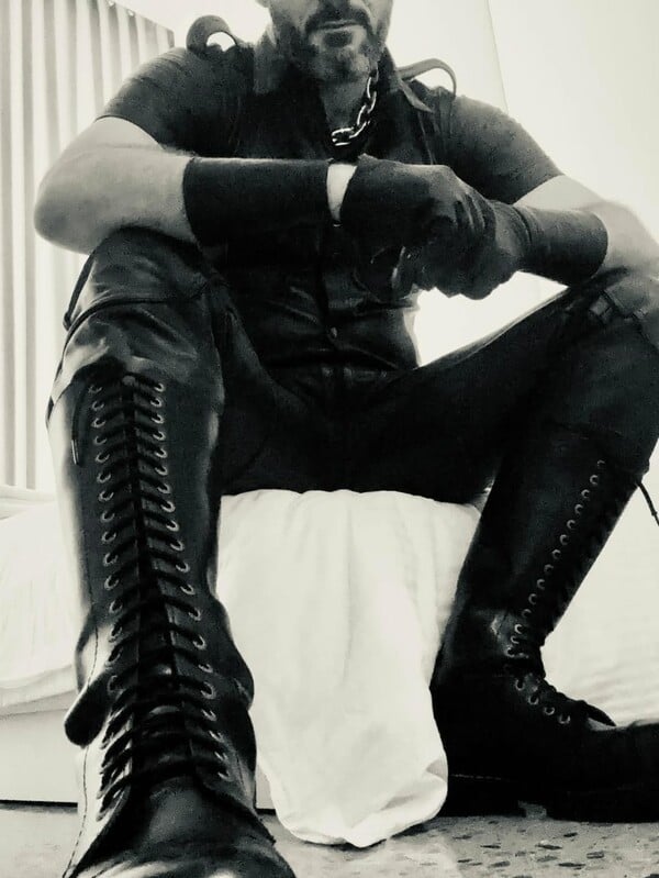 *Αγαπώντας τα αγρίμια της ζωής σου/από τον Πάνο Μιχαήλ