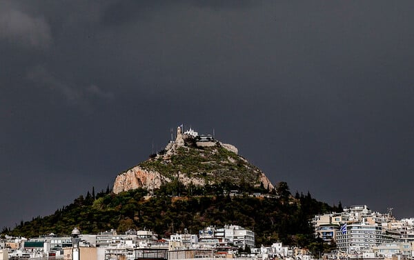 Μαρουσάκης για κακοκαιρία Byron: «Ολόκληρος ο νομός της Αττικής μπαίνει στο βαθύ κόκκινο από το απόγευμα»