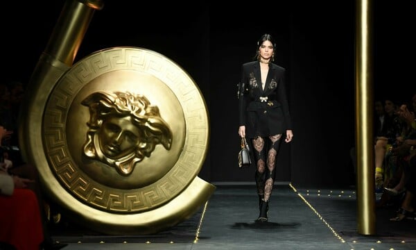 DARIO VITALE VERSACE PRADA