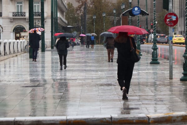 Τσατραφύλλιας: «Η κακοκαιρία δεν έχει τελειώσει» - Πού αναμένονται ισχυρές καταιγίδες τις επόμενες ώρες 