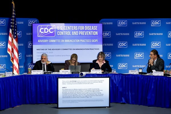 ΓΙΑ ΣΚ ΗΠΑ: Πρόταση να καταργηθεί ο εμβολιασμός νεογνών κατά της ηπατίτιδας Β στη γέννηση