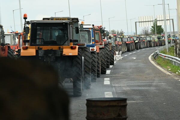 Αγρότες: Έληξε ο αποκλεισμός του αεροδρομίου Ιωαννίνων - 