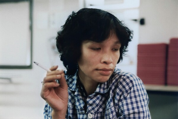 ΕΠΕΞ Τρυφερά πορτρέτα της καθημερινής ζωής από έναν Γροιλανδό φωτογράφο 