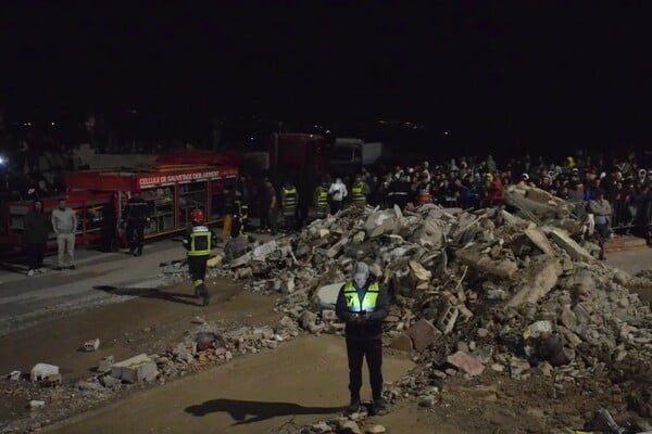 ΜΑΡΟΚΟ ΚΑΤΑΡΡΕΥΣΗ ΚΤΙΡΙΟ ΝΕΚΡΟΙ