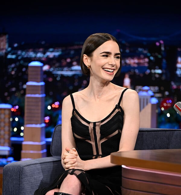 Λίλι Κόλινς: «Ο Έλληνας πρωθυπουργός βλέπει το "Emily in Paris" με τη σύζυγό του»