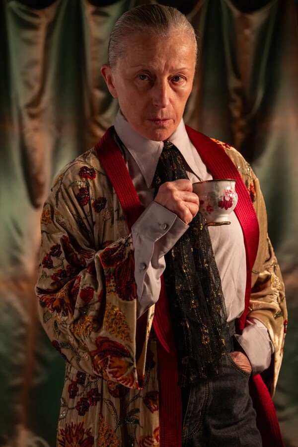 *Το δέρμα που κατοικώ/από τον Πάνο Μιχαήλ