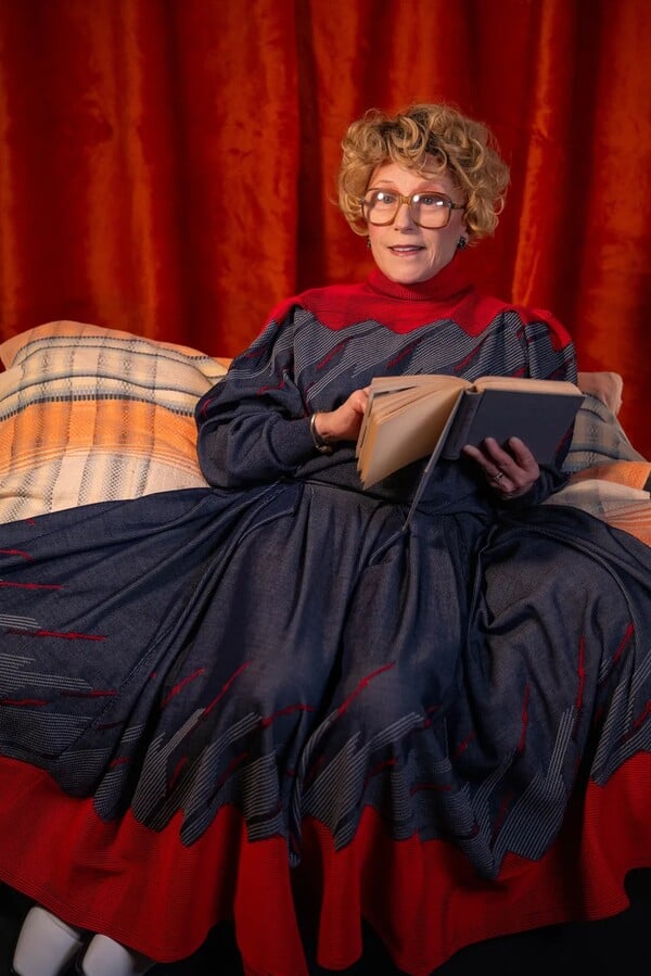 *Το δέρμα που κατοικώ/από τον Πάνο Μιχαήλ