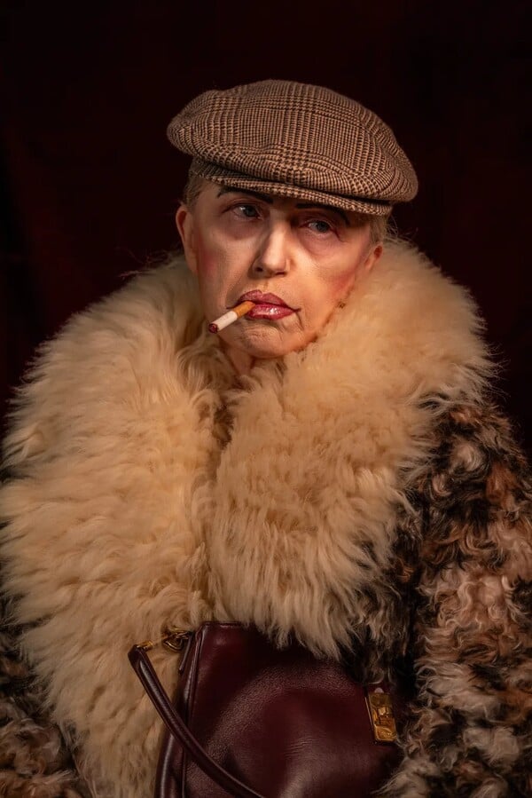 *Το δέρμα που κατοικώ/από τον Πάνο Μιχαήλ