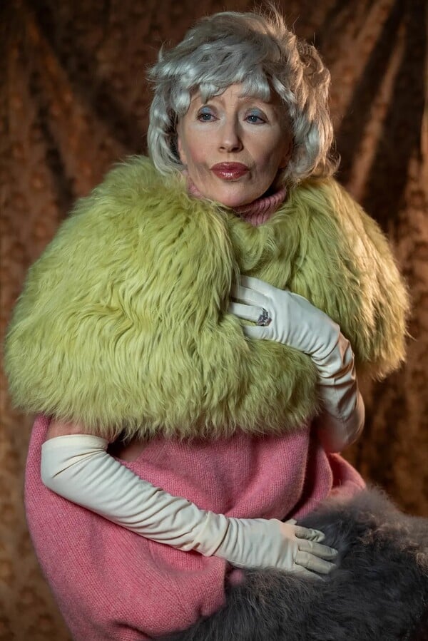 *Το δέρμα που κατοικώ/από τον Πάνο Μιχαήλ