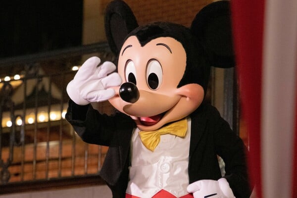 Δημιουργικοί κλάδοι εκφράζουν σοβαρές ανησυχίες για τη συμφωνία μεταξύ OpenAI - Disney 