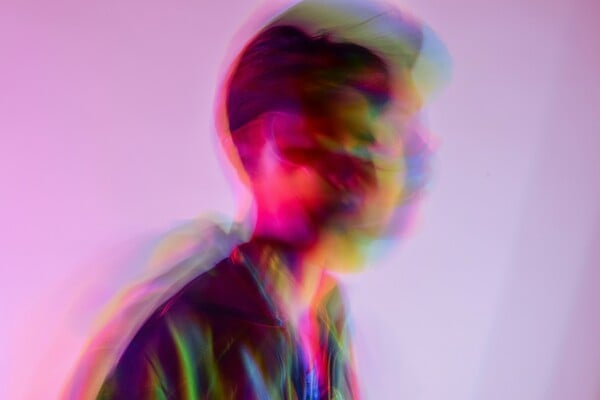 Mood-driven perfumes: Γιατί τα αρώματα που επιδρούν στη διάθεση κυριαρχούν τώρα;