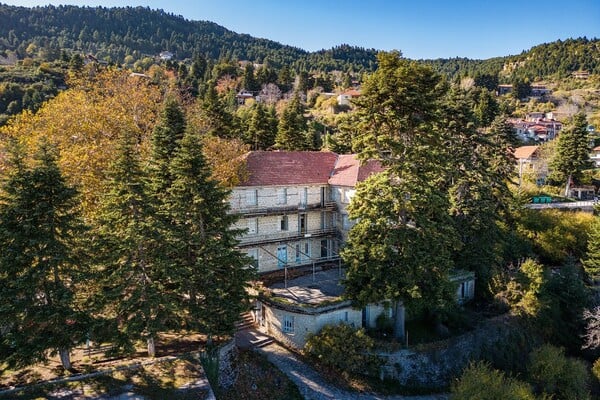 48 ώρες στα Τρίκαλα Κορινθίας