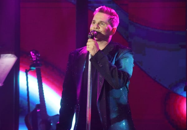 Γιώργος Τσαλίκης: Διέκοψε συναυλία του γιατί νόμιζε ότι τον σημαδεύουν με όπλο