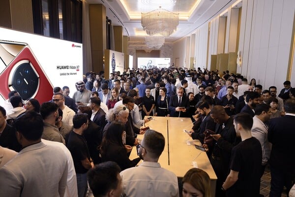 Από το foldable design έως τον open-ear ήχο: Η Huawei παρουσιάζει το αύριο της καθημερινής τεχνολογίας