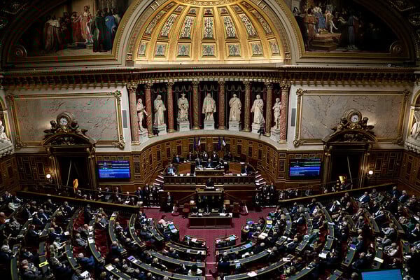 ΓΑΛΛΙΑ ΠΡΟΫΠΟΛΟΓΙΣΜΟΣ ΓΕΡΟΥΣΙΑ