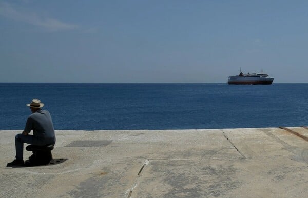 ΣΙΚΙΝΟΣ ΓΑΛΛΙΔΕΣ ΤΟΥΡΙΣΤΡΙΕΣ ΕΞΑΦΑΝΙΣΗ ΣΚΕΛΕΤΟΣ