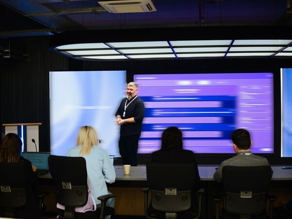 Η TP Greece ενισχύει τον ρόλο της Ελλάδας στον χάρτη της καινοτομίας – με τεχνολογία που υπηρετεί τον άνθρωπο