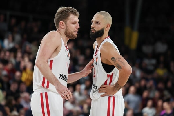 ΟΛΥΜΠΙΑΚΟΣ ΒΑΛΕΝΘΙΑ ΣΕΦ 