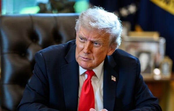 ΔΙΑΓΓΕΛΜΑ ΤΡΑΜΠ