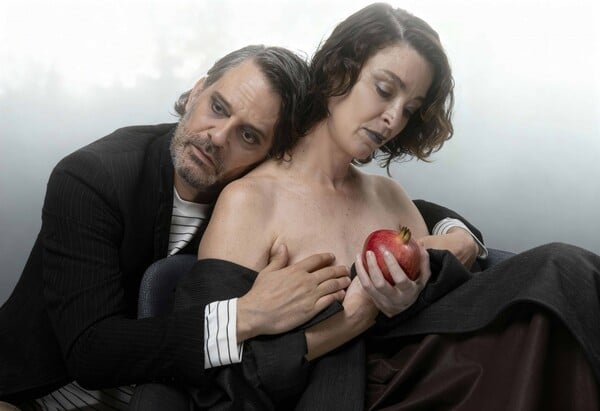 Δέκα παραστάσεις για τις γιορτές 