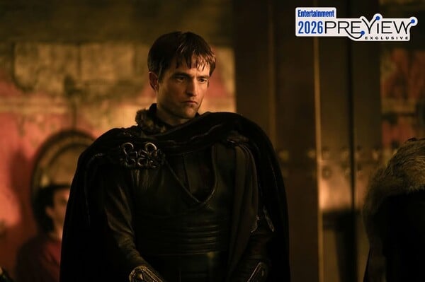 Νέες φωτογραφίες από την «Οδύσσεια» του Νόλαν: Η Αν Χάθαγουεϊ εμφανίζεται ως Πηνελόπη