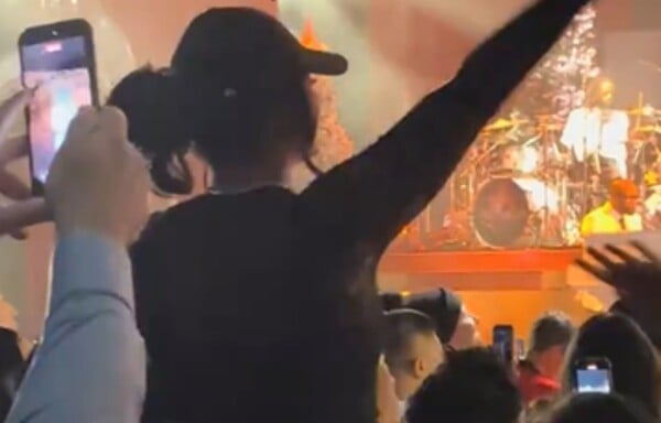 RIHANNA MARIAH CAREY