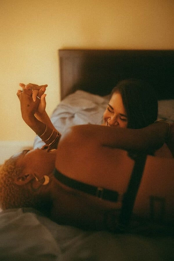 *Ακόμη και το πιο σφοδρό ξυράφι υπήρξε κάποτε λουλούδι/ από τον Πάνο Μιχαήλ