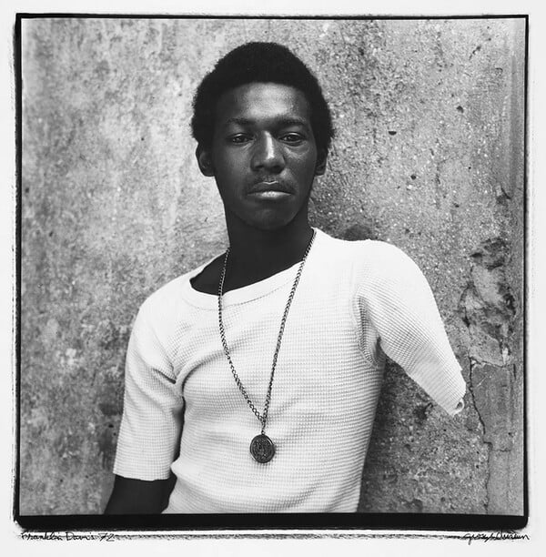 *Ακόμη και το πιο σφοδρό ξυράφι υπήρξε κάποτε λουλούδι/ από τον Πάνο Μιχαήλ