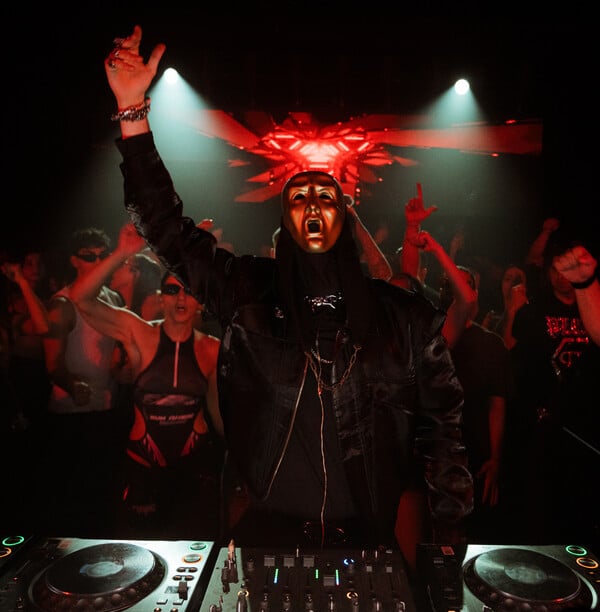 Τα πάρτι και οι συναυλίες που θα πάνε όλοι τα Χριστούγεννα