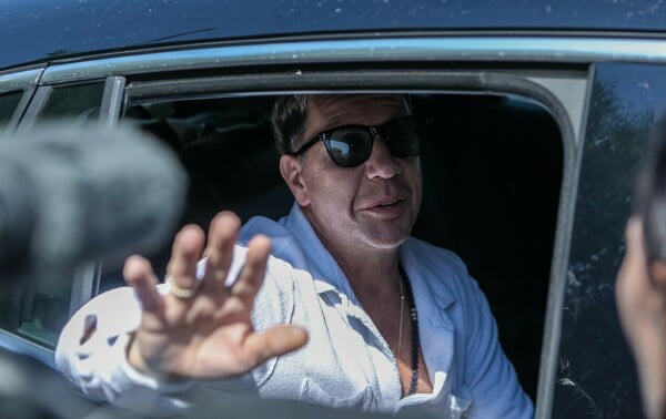 ΓΙΩΡΓΟΣ ΜΑΖΩΝΑΚΗΣ ΜΗΝΥΣΗ ΕΚΒΙΑΣΜΟΣ