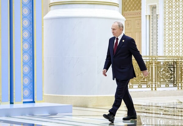 ΟΥΚΡΑΝΙΑ ΔΑΝΕΙΟ ΕΕ ΠΟΥΤΙΝ