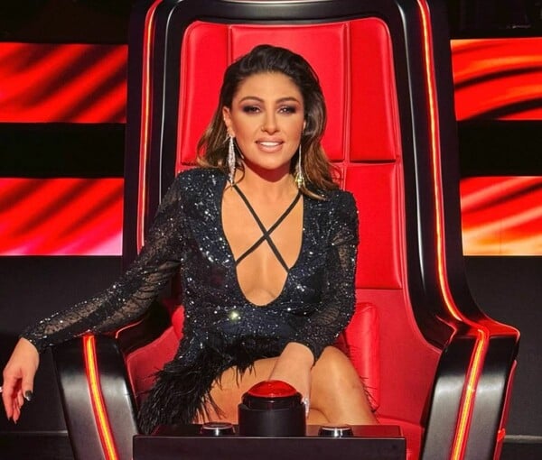 ΕΛΕΝΑ ΠΑΠΑΡΙΖΟΥ ΠΡΟΒΛΗΜΑ ΥΓΕΙΑΣ VOICE