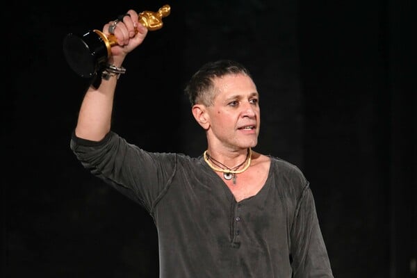 Αιμίλιος Χειλάκης: «Ηθοποιός από τις “Άγριες Μέλισσες” είπε να μην συμμετέχω γιατί ήμουν φίλος του Λιγνάδη»